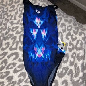 arena suit!! NEVER WORN